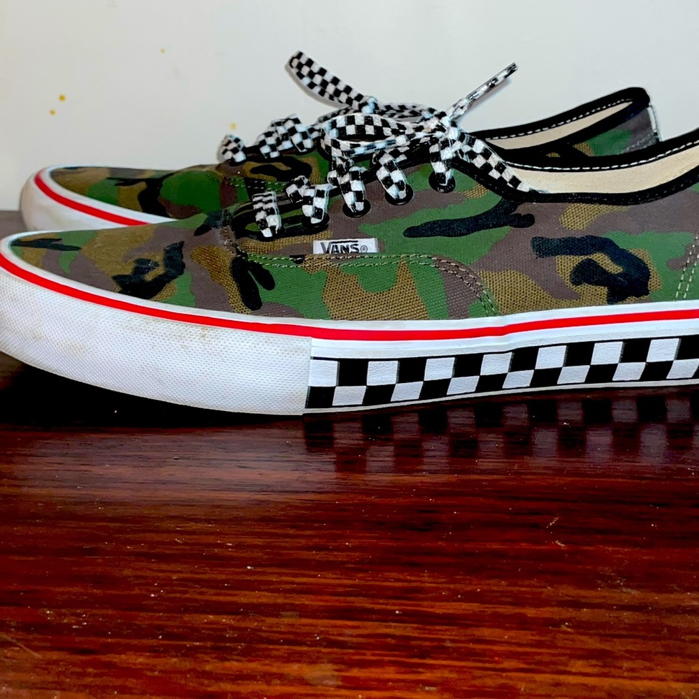 Vans customs skate shoes